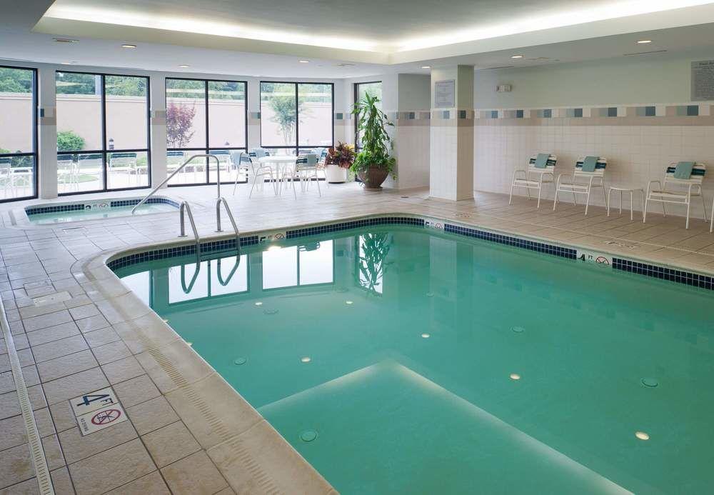 Courtyard Bristol Otel Dış mekan fotoğraf